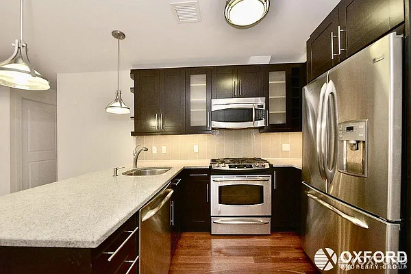 Rented by Oxford Property Group | media 6