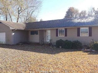 8220 Ogden Landing Rd, West Paducah, KY 42086