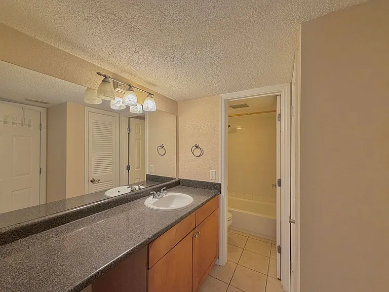1810 NW 23rd Blvd #274 — Photo 7