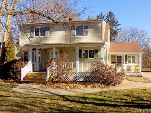 51 Pleasant Ave, Angola, NY 14006