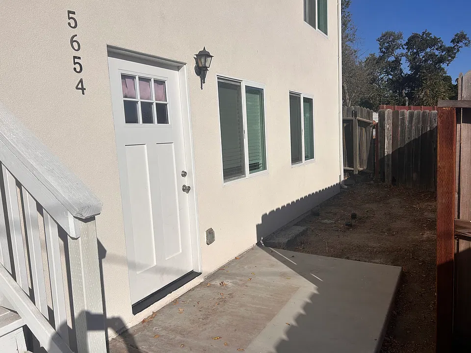 5654 Rosario Ave #5654