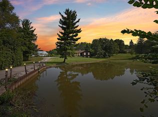 28985 N Garland Rd, Wauconda, IL 60084