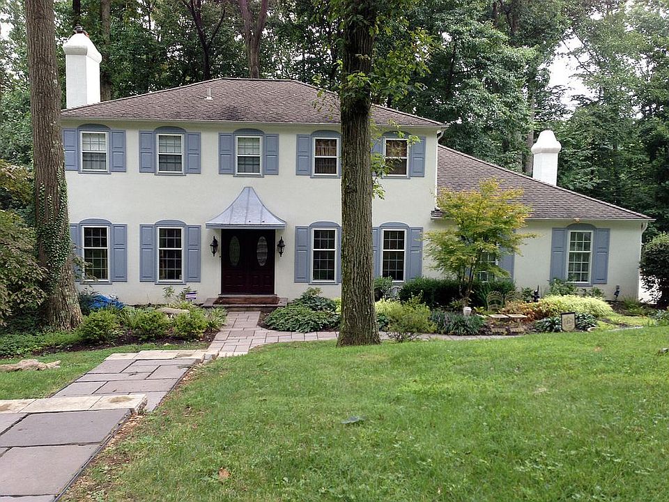 French Provincial Beauty!