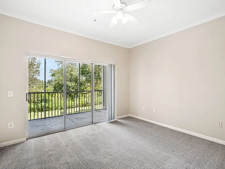 9301 Crescent Loop Cir #206 — Photo 8