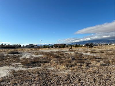1411 E Cavalry St, Pahrump, NV, 89048