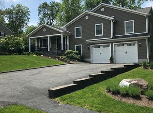 9 Kathay Dr, Livingston, NJ 07039
