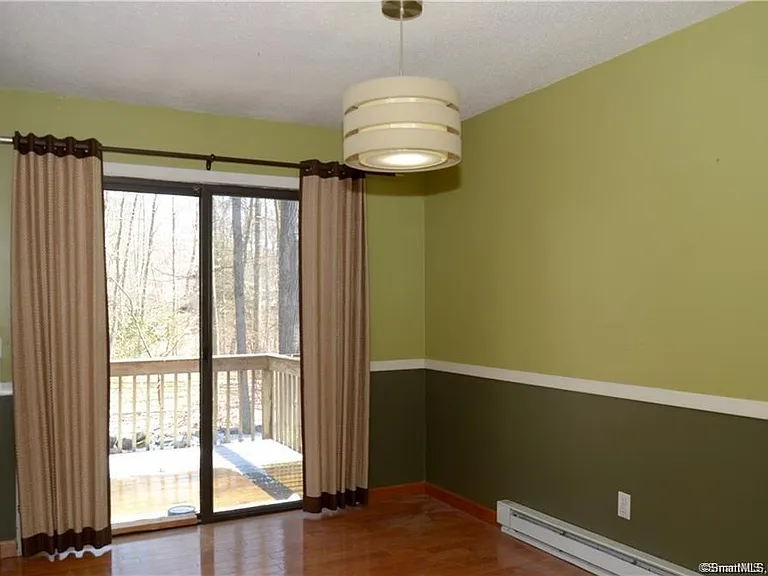 223 Flanders Rd #8 — Photo 6