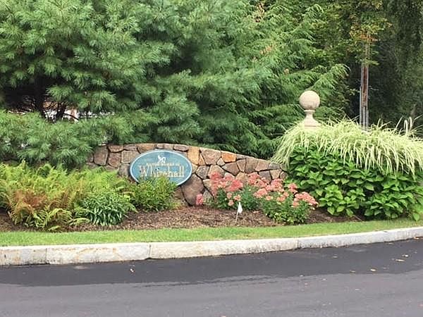 1st image of 13 Whitehall Cir