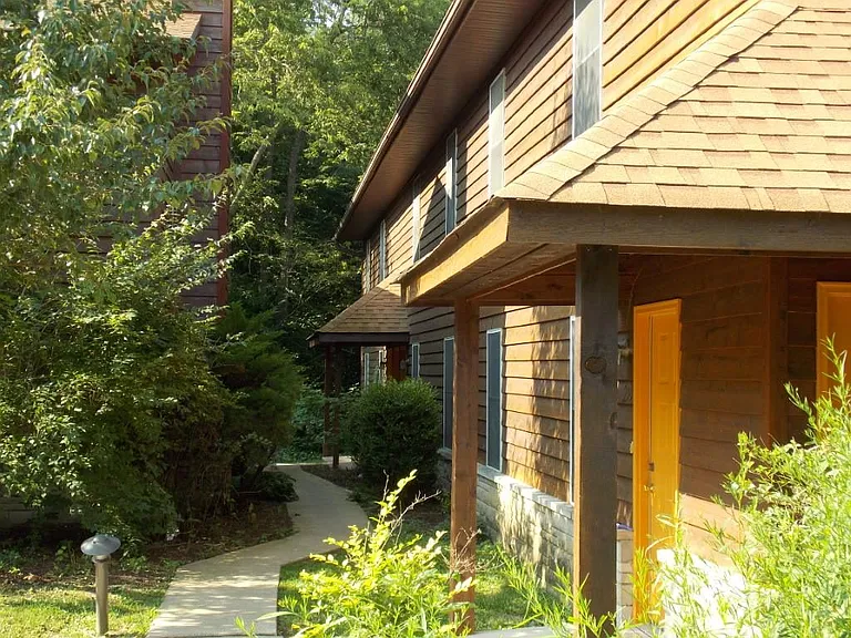 Abodes — Photo 33
