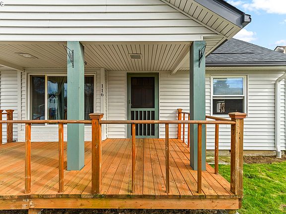 2nd image of 116 NE James St