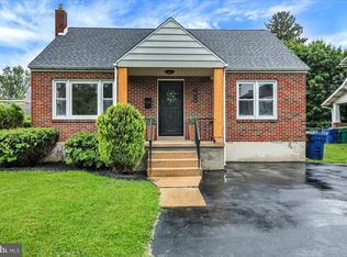 58 Wilson St, West Lawn, PA 19609