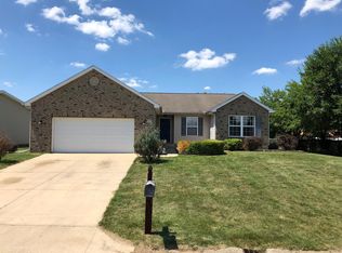 960 E Sunset Pike Dr, Terre Haute, IN 47802