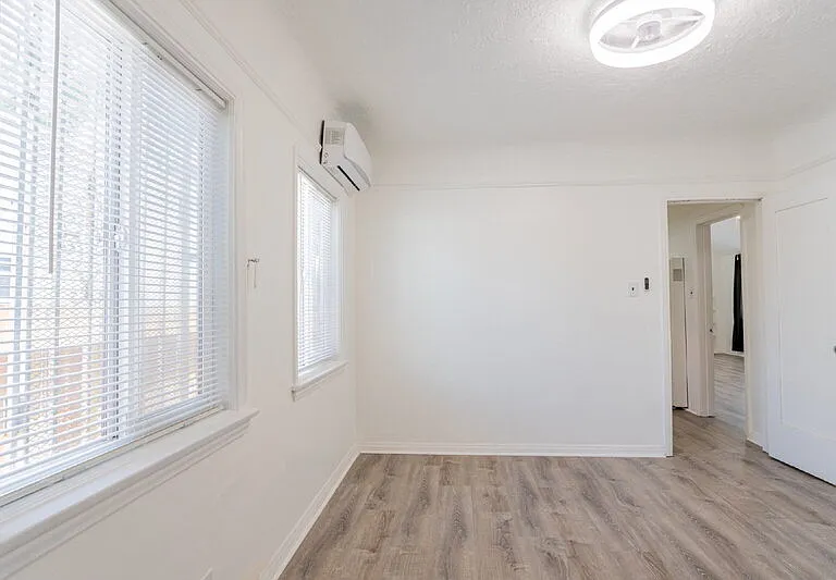 6765 Lemon Ave — Photo 24