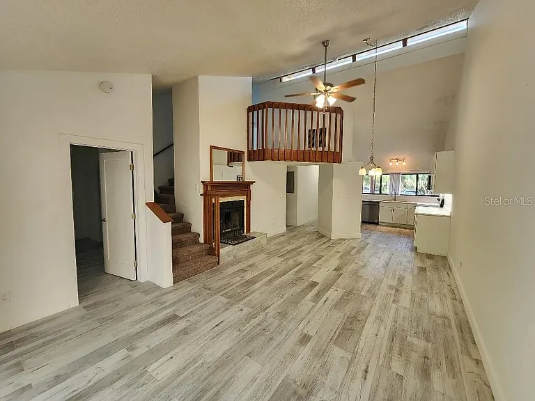 627 Glendevon Dr #627 — Photo 7