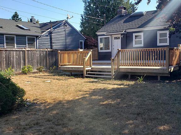 4th image of 4839 50th Ave SW