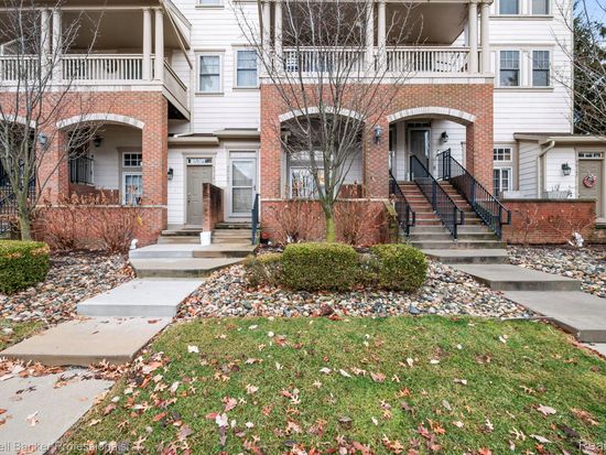 50135 Harding St Unit 115, Canton, MI 48188