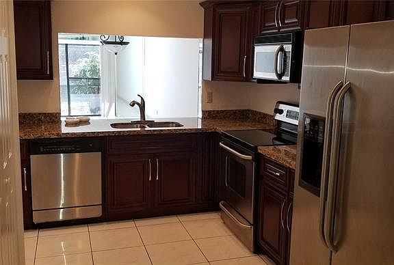 2nd image of 15 N Valencia Dr