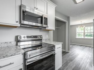 2011 S Lyerly St, Chattanooga, TN 37404