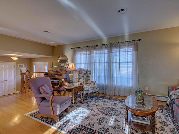 004-221165-IMG_0303_4_5_6_7_8_9_4790299