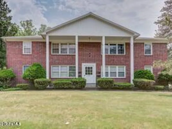 558 Delaware Avenue #3, Delmar, NY 12054