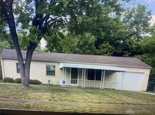 3555 Etter Dr, Dayton, OH 45416