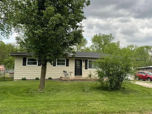 210 Charlotte Dr, Gray Summit, MO 63039