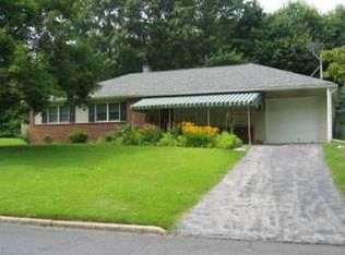 3018 Stoney Creek Rd, East Norriton, PA 19401