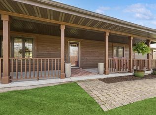 1367 Edgewood Dr, Lake Geneva, WI