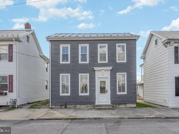 314 S High St, Mechanicsburg, PA 17055