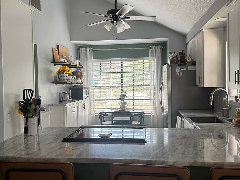 3303 Berridge Ln — Photo 8