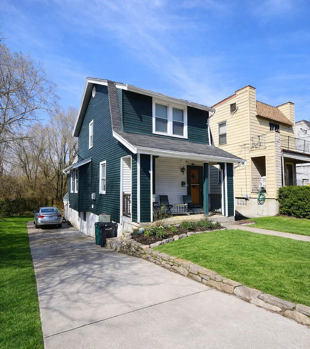 3 bed, 2130 sqft, $2,499 — Photo 4