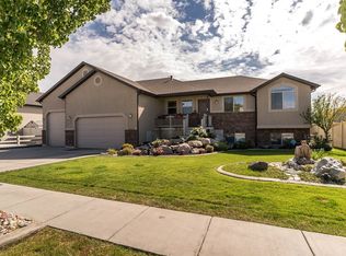 4533 W 5850 S, Hooper, UT 84315