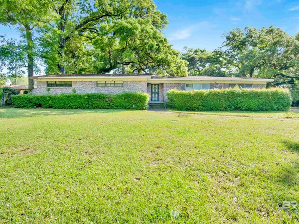 1528 Sawada Dr, Mobile, AL 36618