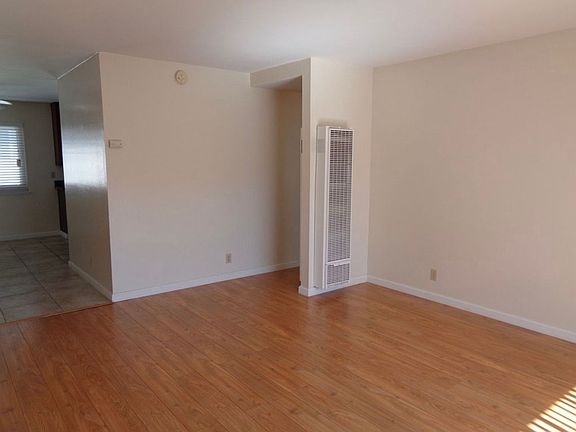 3rd image of 46722 Crawford St APT 20