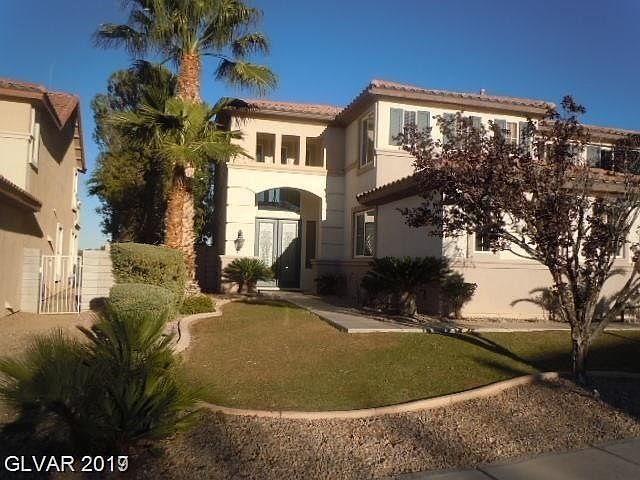 1st image of 2931 Carmelo Dr