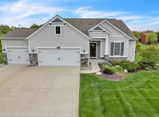 6349 Norfolk Dr, Norton Shores, MI 49444