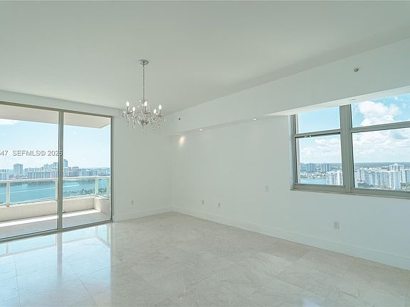 4th image of 3330 NE 190th St #Mph15