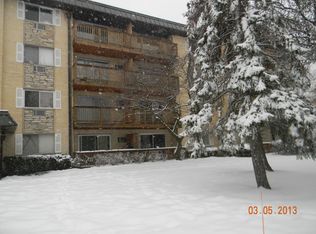 2214 S Goebbert Rd APT 177, Arlington Heights, IL 60005