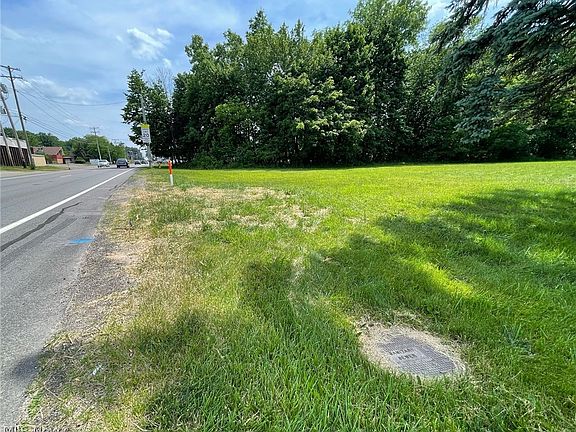 5th image of Massillon Rd