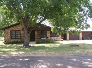 418 McKinney Dr, Diboll, TX 75941