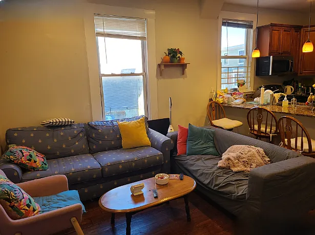 717 Parker St #1R — Photo 4