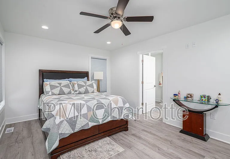 2128 Chatfield Rd — Photo 17