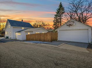 2013 16th Ave, Monroe, WI 53566