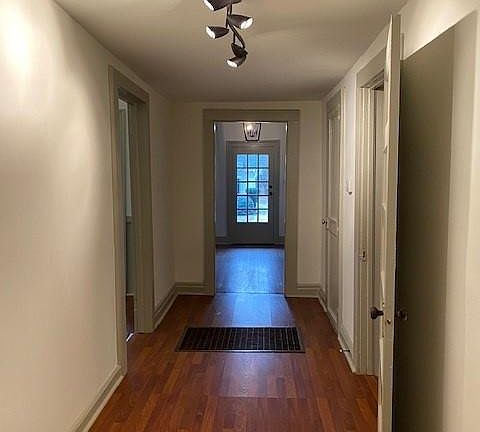 Main hallway looking back to front door