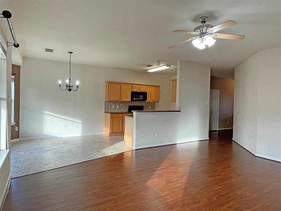 1st image of 3215 Painted Meadow Cir