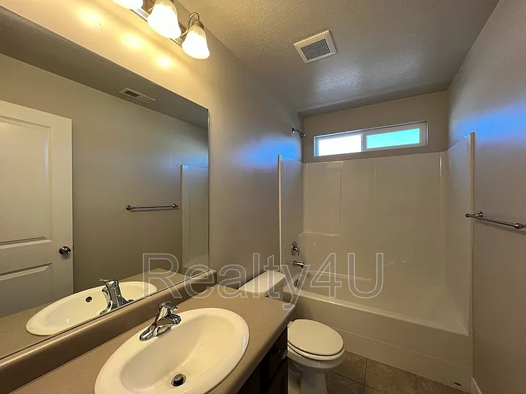 4110 W 1630 N — Photo 16