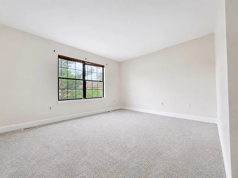 11 Wosniak Ct — Photo 9