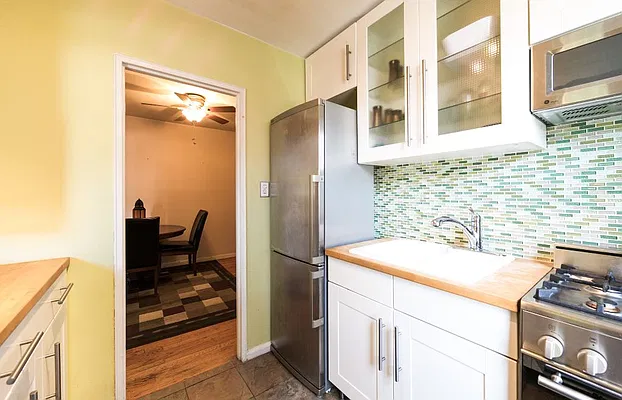 Sold by REMAX Elite | media 8