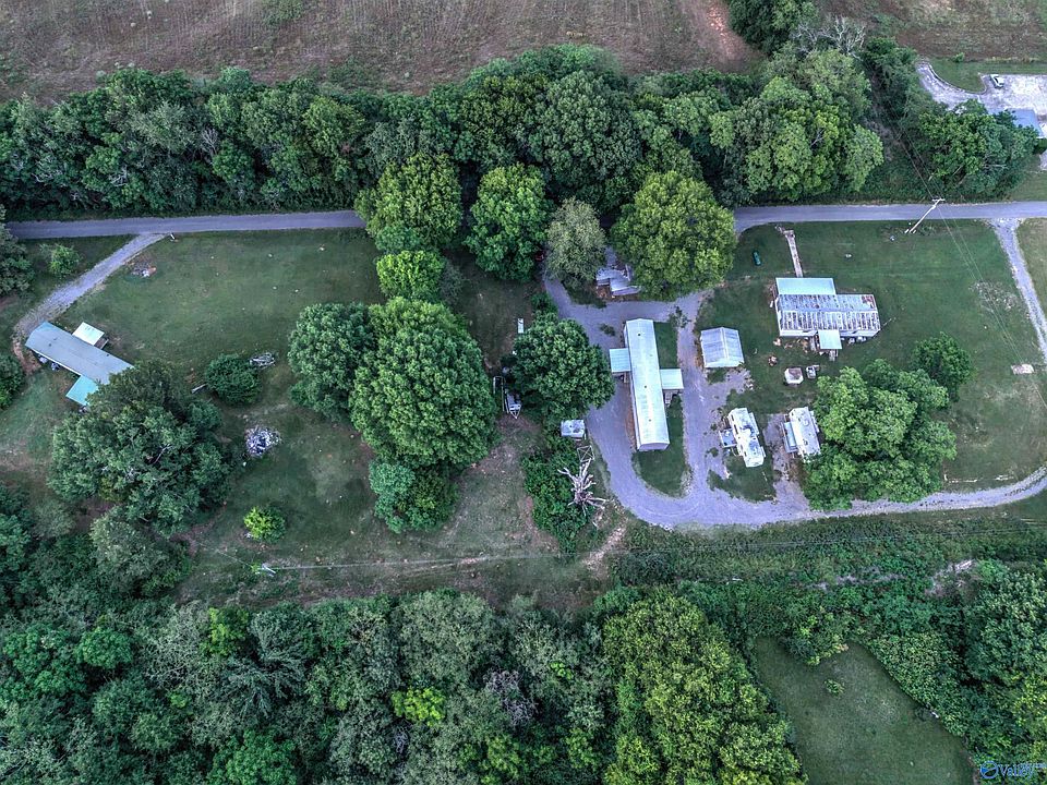 1st image of 422 Mountainview Cir