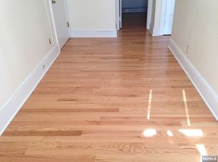 76 E Ridgewood Ave APT 4, Ridgewood, NJ 07450